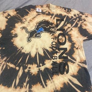 NFL Detroit Lions football tee